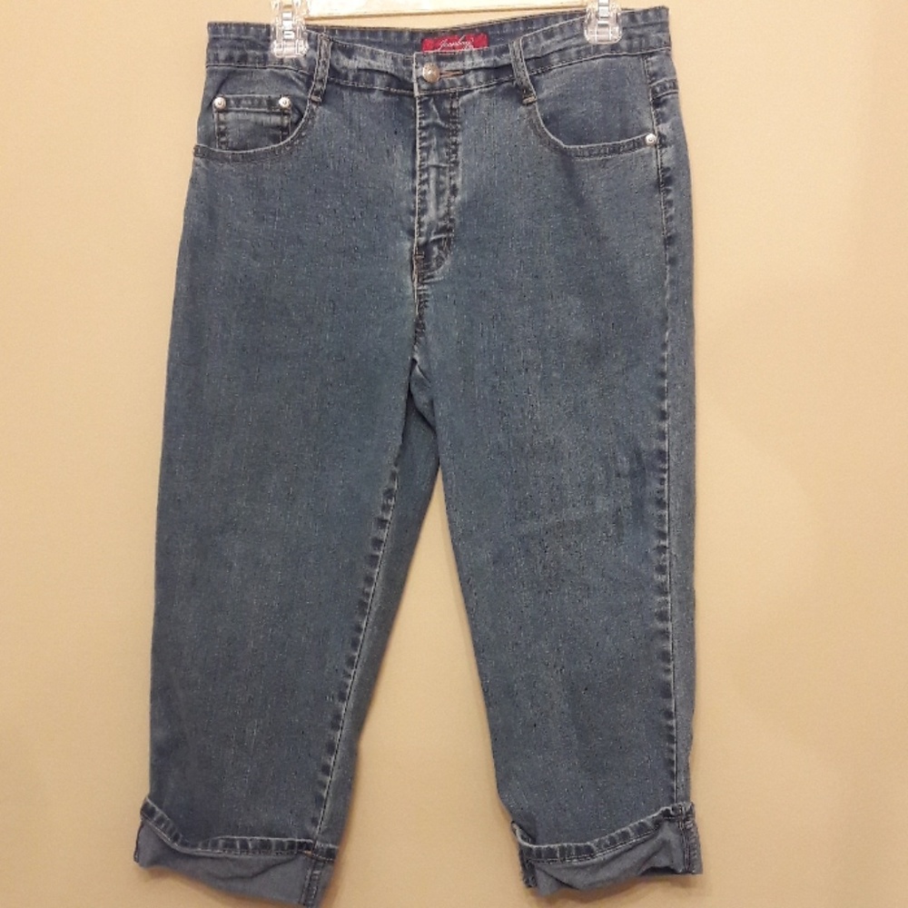 Jeanbay Petite Cuffed Jean Capris, size 10 P
